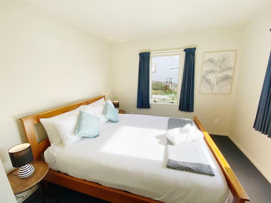 Hideaway Rima - In The Cbd Apartment Куийнстаун Екстериор снимка